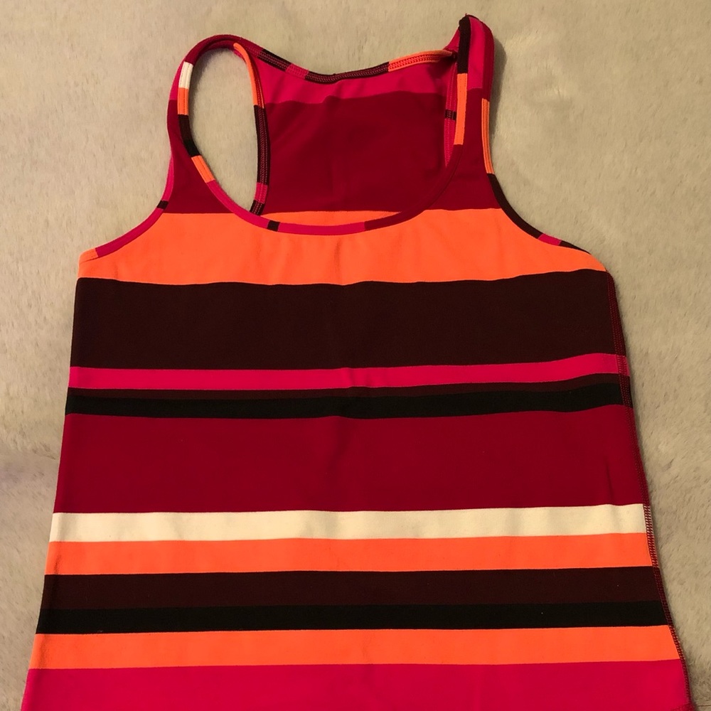Lululemon tank top